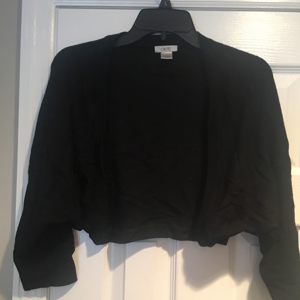 Black shrug